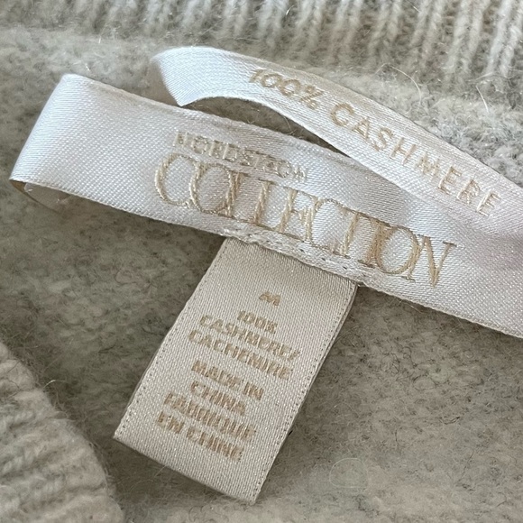 NORDSTROM COLLECTION 100% Cashmere Light Grey Sweater. Size M - Picture 7 of 9